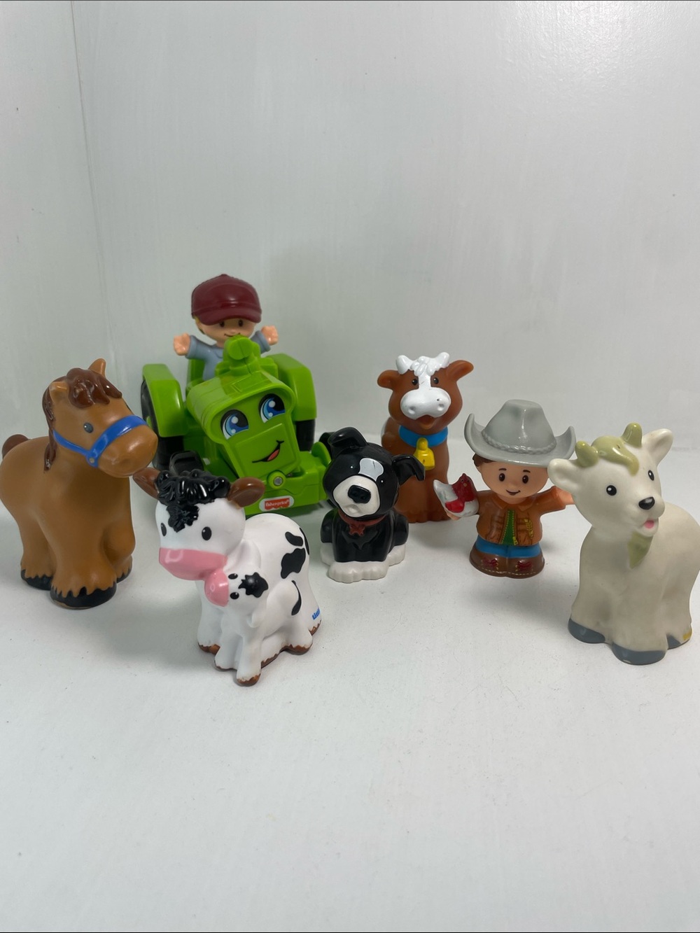 Fisher-Price Little People Tractor with Farm Animals and Farmer Figures